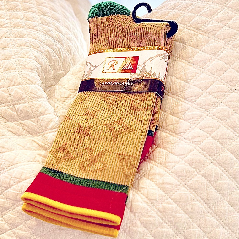 THE GREAT PNW Featuring RANIER 2022 Men’s Runway Socks in Signature Colors